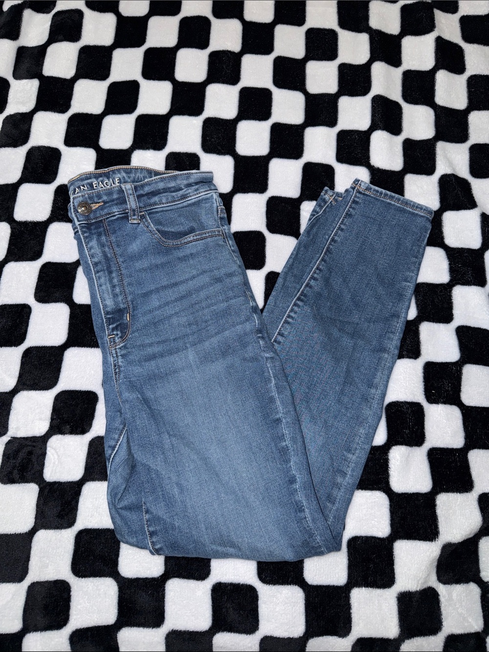 American Eagle Outfitters Women’s Medium Blue Skinny Jeans